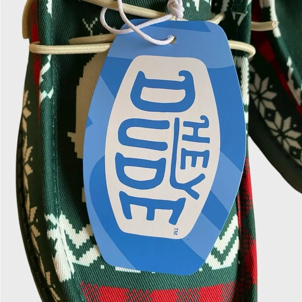 NWB Hey Dude Men's Wally Holiday Cheers Slip-On Shoes 9 Green/Multi Comfy Preppy
